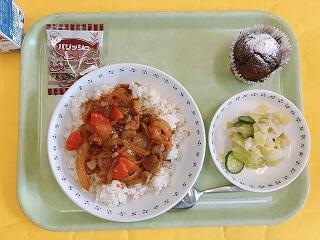 給食 柏市立田中中学校